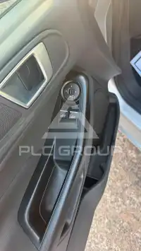 2015 Ford FIESTA
