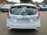 2015 Ford FIESTA