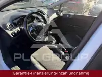 2015 Ford FIESTA