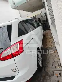2015 Ford C-MAX