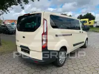 2015 Ford Tourneo