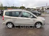 2015 Ford Tourneo