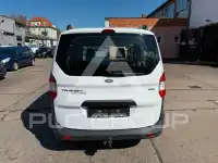 2015 Ford Tourneo