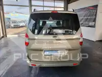 2015 Ford Tourneo