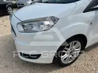 2015 Ford Tourneo