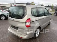 2015 Ford Tourneo