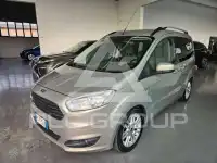 2015 Ford Tourneo
