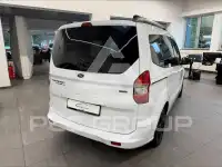 2015 Ford Tourneo
