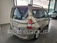 2015 Ford Tourneo