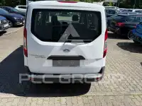 2015 Ford Tourneo