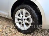 2015 Ford KA