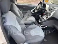 2015 Ford KA