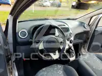 2015 Ford KA