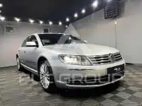 2015 Volkswagen PHAETON