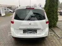 2015 Renault Grand Scenic