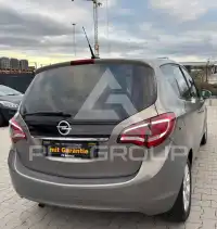 2015 Opel MERIVA