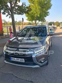 2016 Mitsubishi OUTLANDER