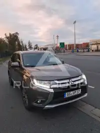 2016 Mitsubishi OUTLANDER
