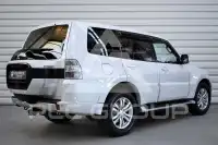 2016 Mitsubishi PAJARO
