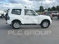 2016 Mitsubishi PAJARO