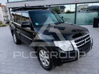 2016 Mitsubishi PAJARO
