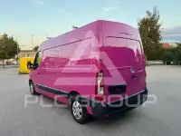 2016 Nissan NV 400