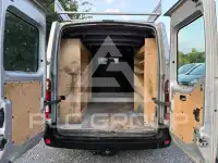 2016 Nissan NV 400