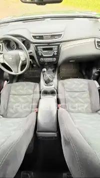 2016 Nissan X-TRAIL