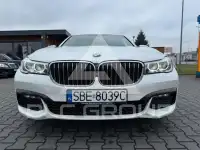 2016 BMW 740
