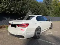 2016 BMW 740
