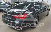 2016 BMW 740