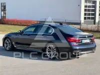 2016 BMW 740