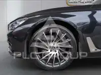 2016 BMW 740