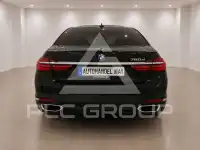 2016 BMW 740