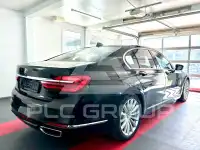 2016 BMW 740
