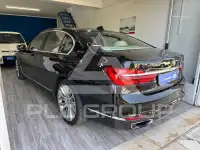 2016 BMW 740