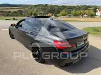 2016 BMW 750