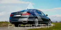 2016 BMW 750