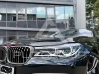 2016 BMW 750