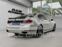 2016 BMW 750
