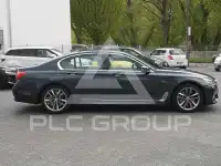 2016 BMW 750
