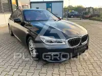 2016 BMW 750
