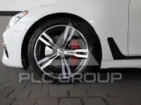 2016 BMW 750
