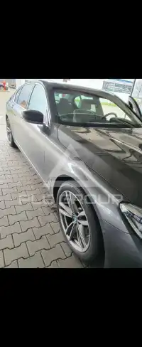2016 BMW 730