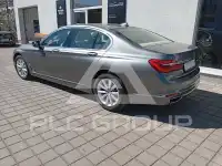 2016 BMW 730