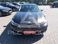 2016 BMW 730
