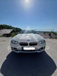 2017 BMW 318