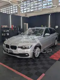 2016 BMW 318