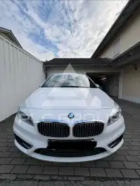 2016 BMW 220