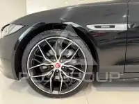 2016 Jaguar XE